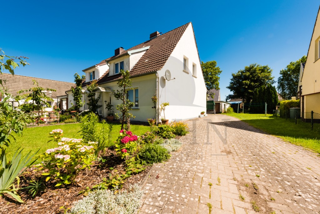 Ausbaufähiges Haus im Schwedengang. Grehn Immobilien