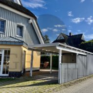 Stellfläche mit Carport