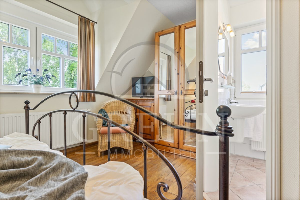 1. Schlafzimmer_Haushälfte
